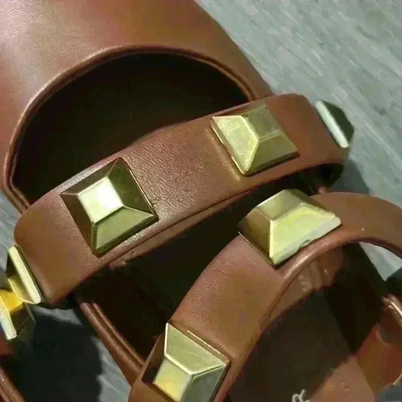 Marc Fisher flat shoes - Picture 4 of 5